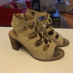 Steve Madden Nilunda Sandal / bootie